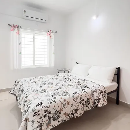 The Pinnacle - Electronic City Bangalore Room photo