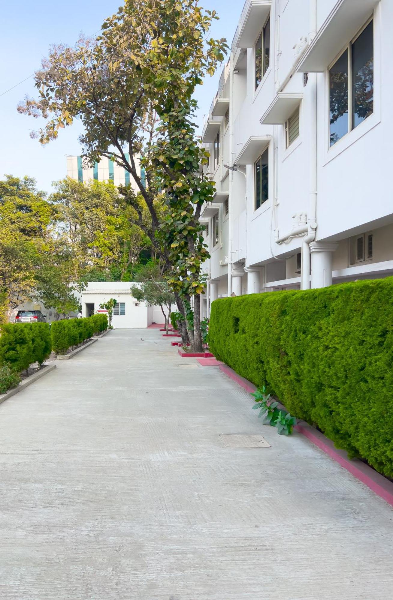 Apartment The Pinnacle - Electronic Bangalore