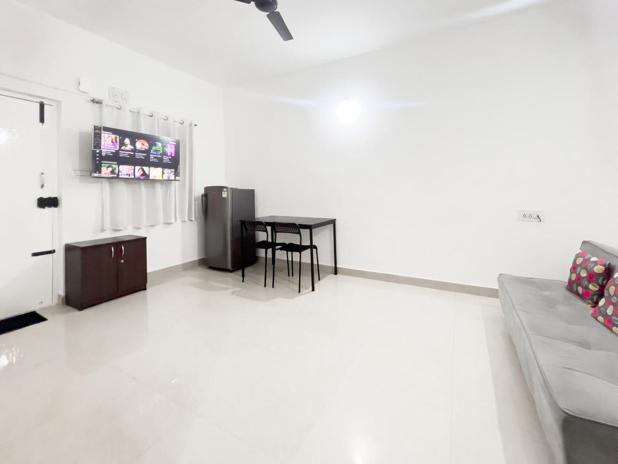 The Pinnacle - Electronic * Bangalore